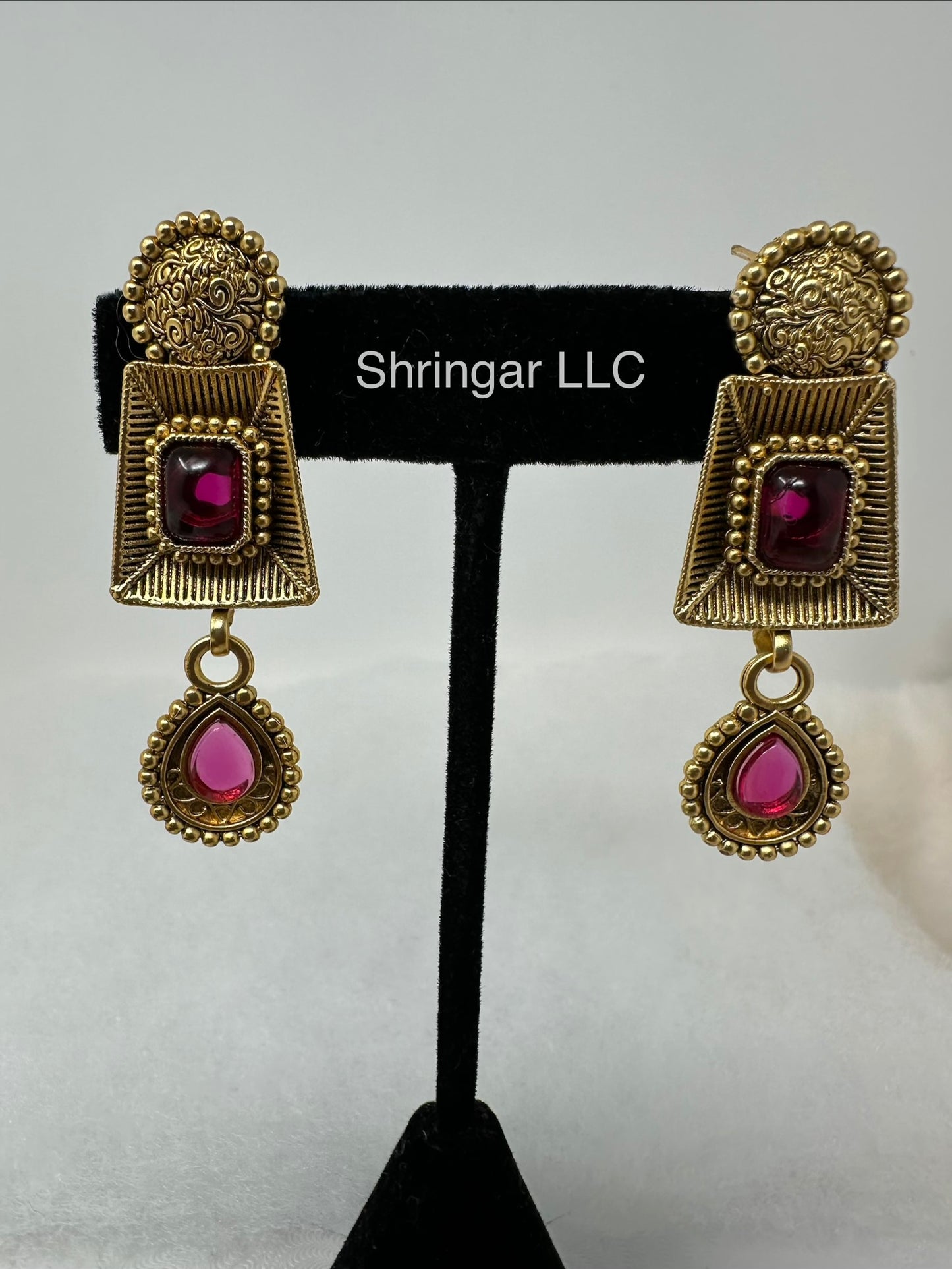 Antique Gold & Pink Necklace Set