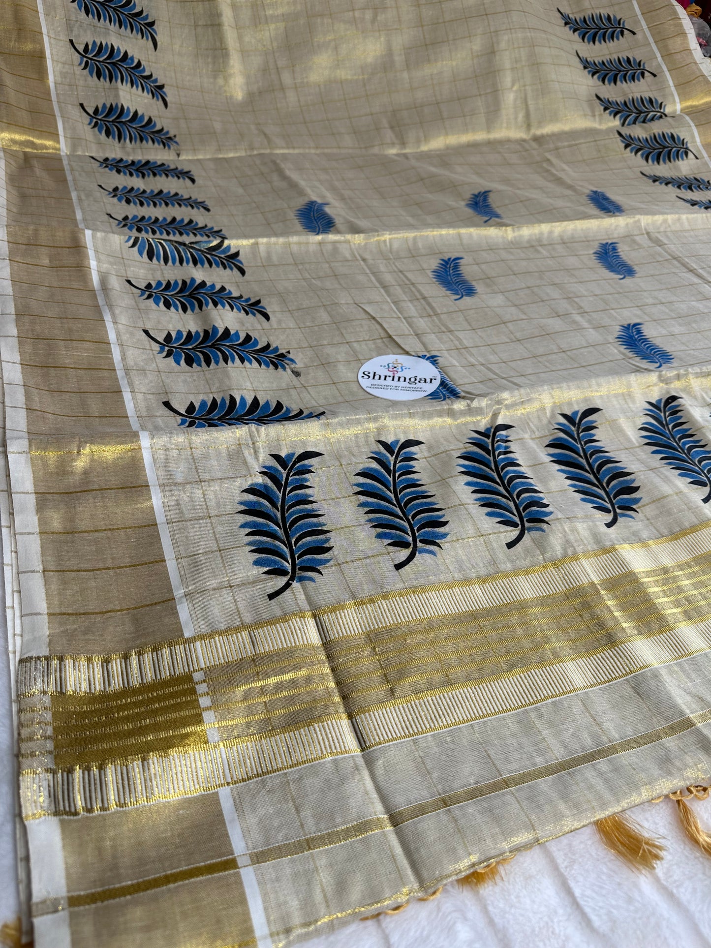 Kerala Saree with blouse fabric