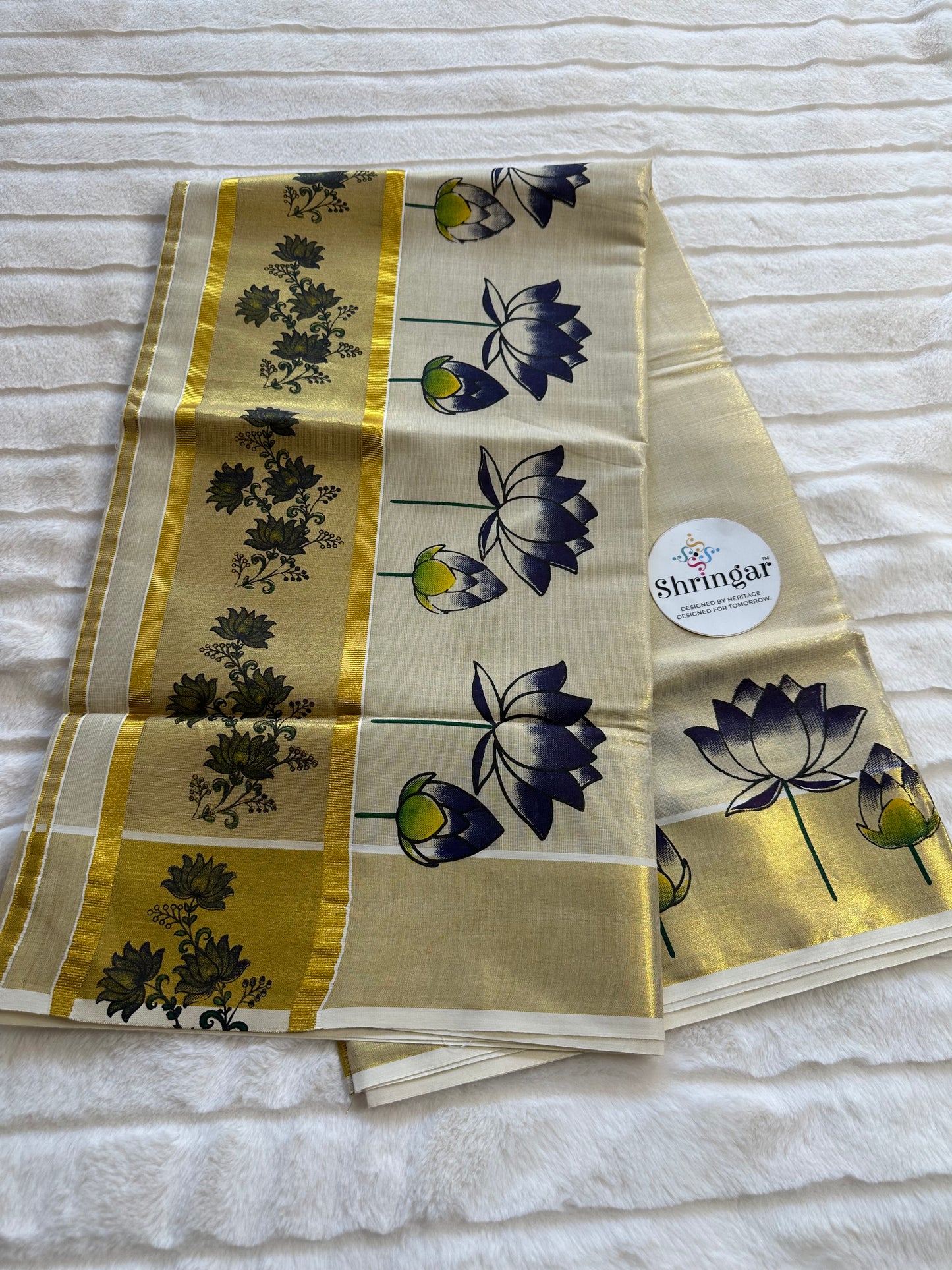 Kerala Saree with Blouse Fabric
