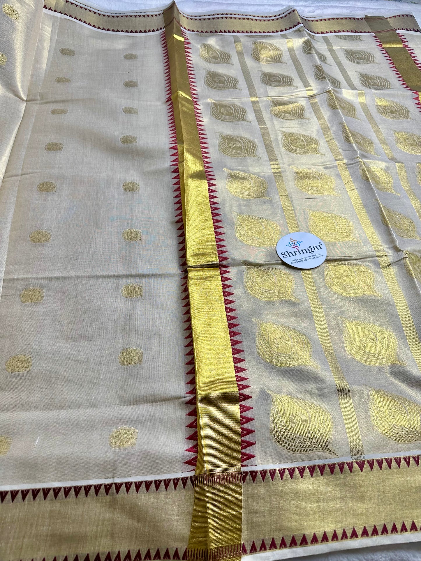 Kerala Kasavu Saree in Premium Handloom Finish