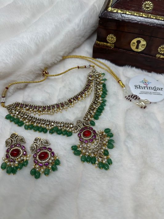 Heritage 2 layered Necklace Set