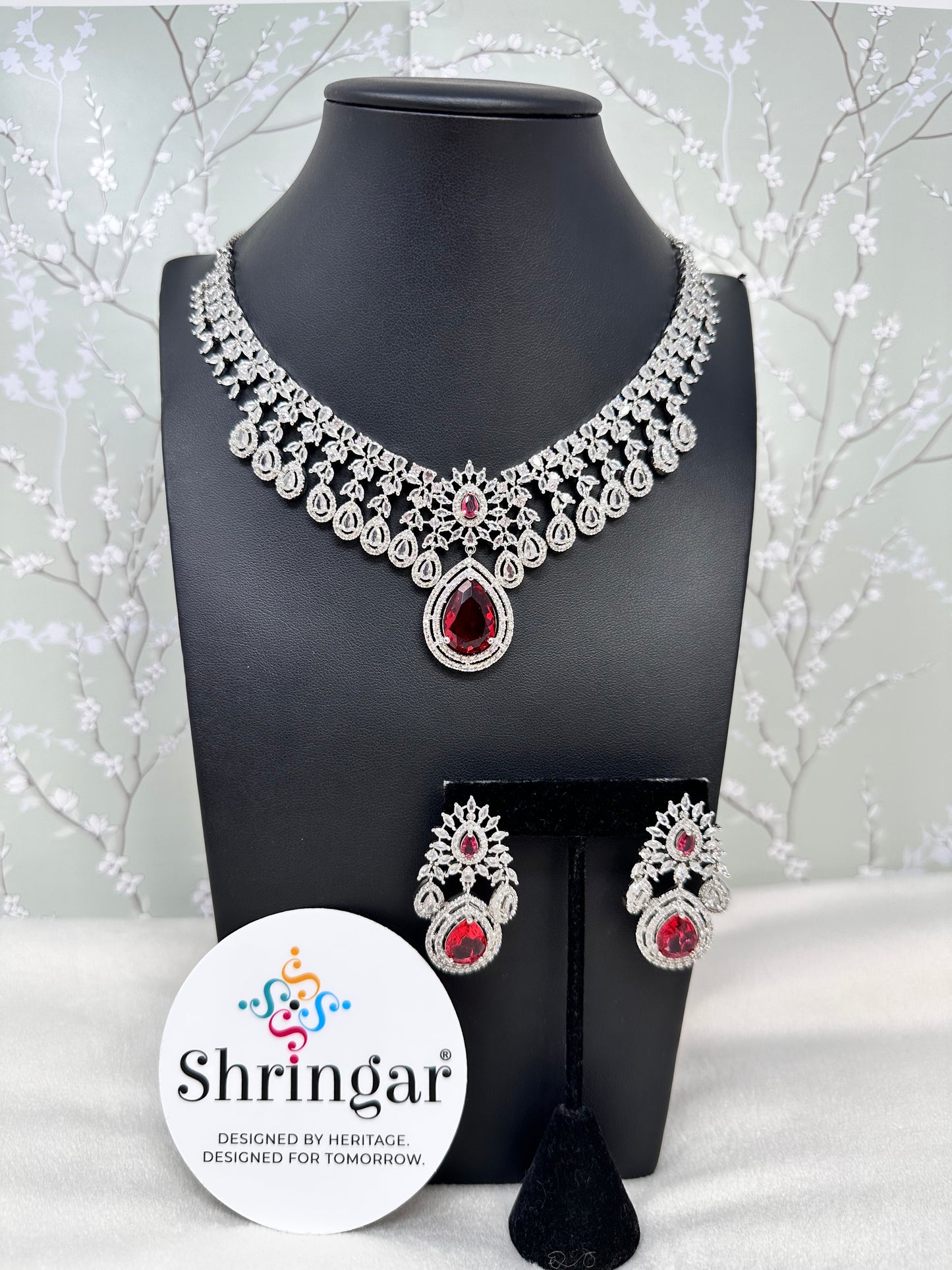 The Royal Crimson Heritage Necklace Set