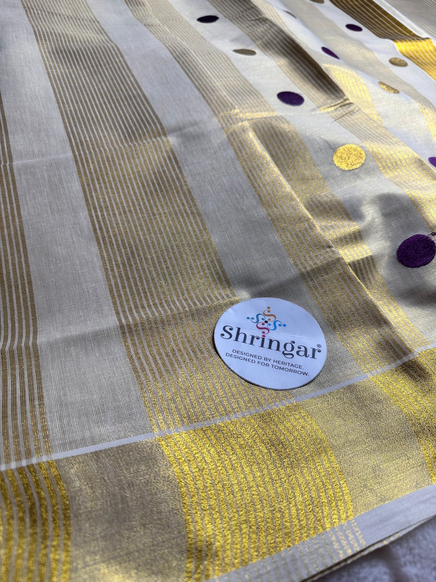 Kerala Onam Tissue Saree (purple polka dots in Pallu)