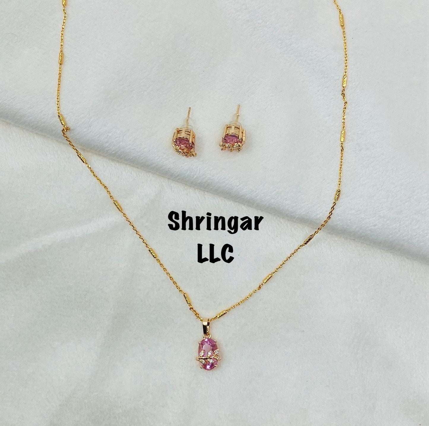 The Blush Pink Pendant Necklace Set