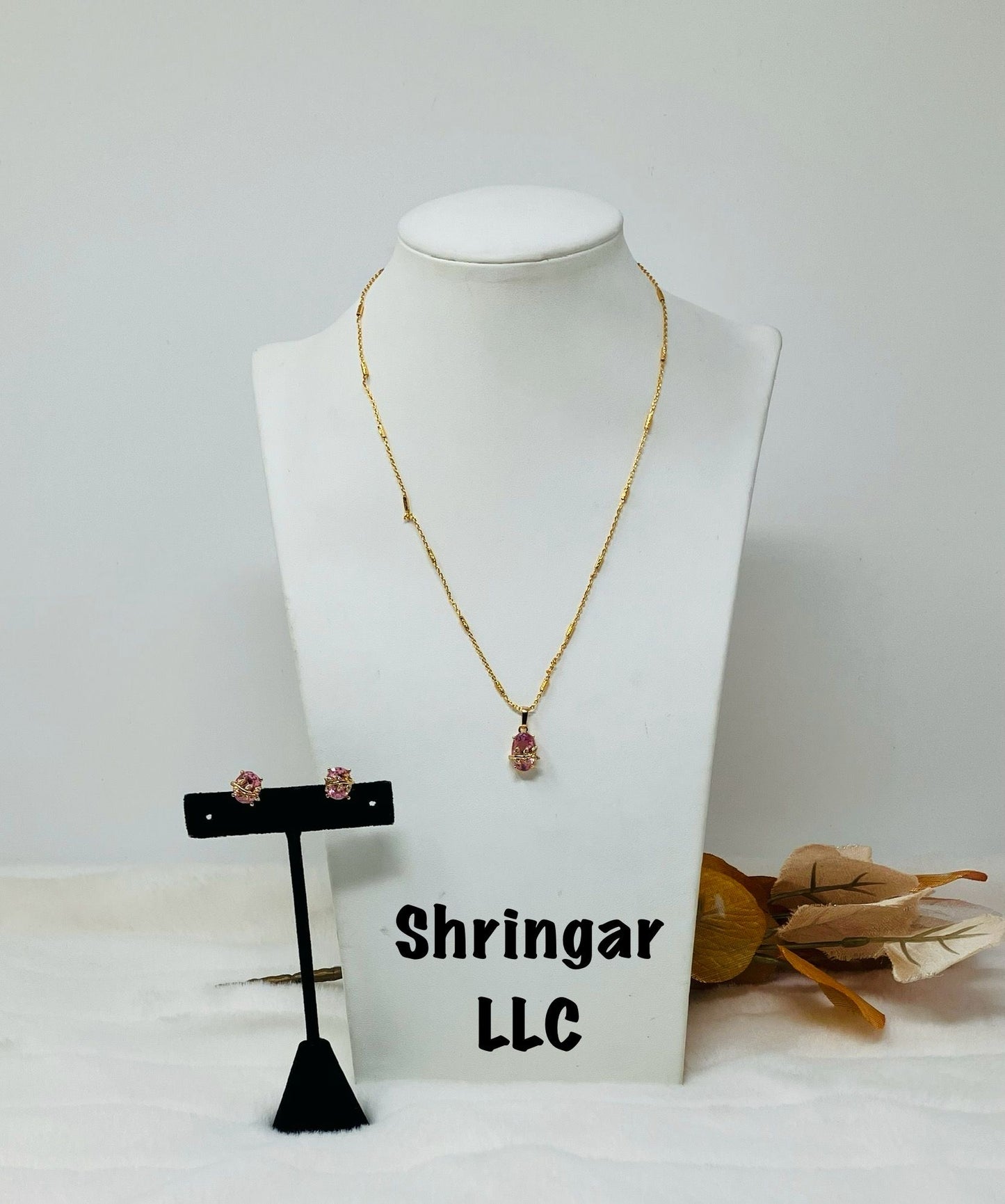 The Blush Pink Pendant Necklace Set