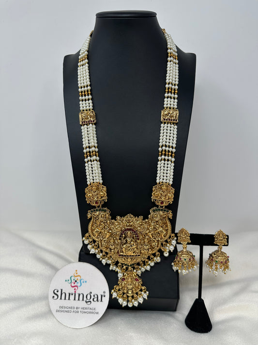 The Royal Lakshmi Pearl Haar Set