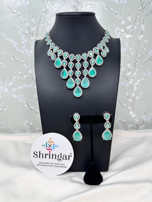 Minty Green Teardrop Necklace Set