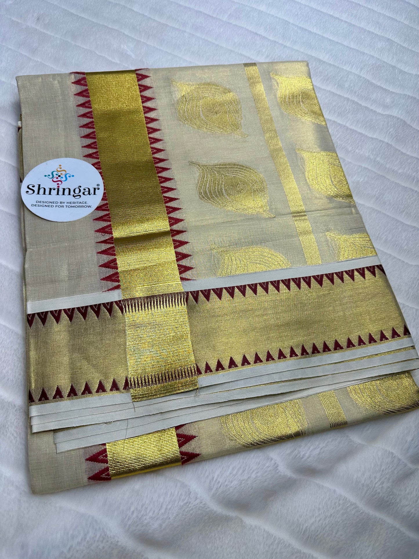 Kerala Kasavu Saree in Premium Handloom Finish