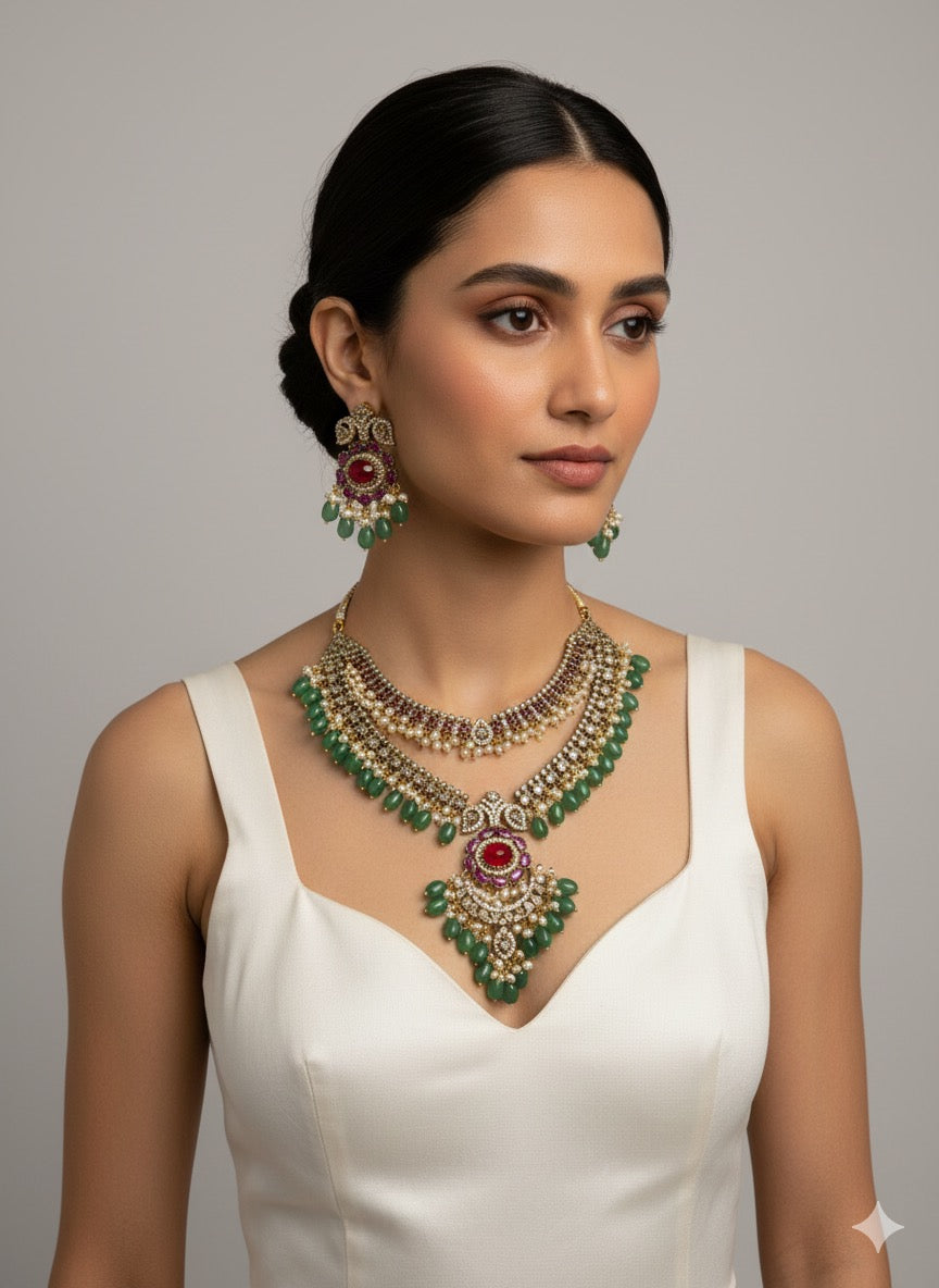Heritage 2 layered Necklace Set
