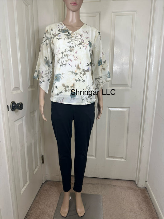 Cream Casual Floral Top with Removable Brooch