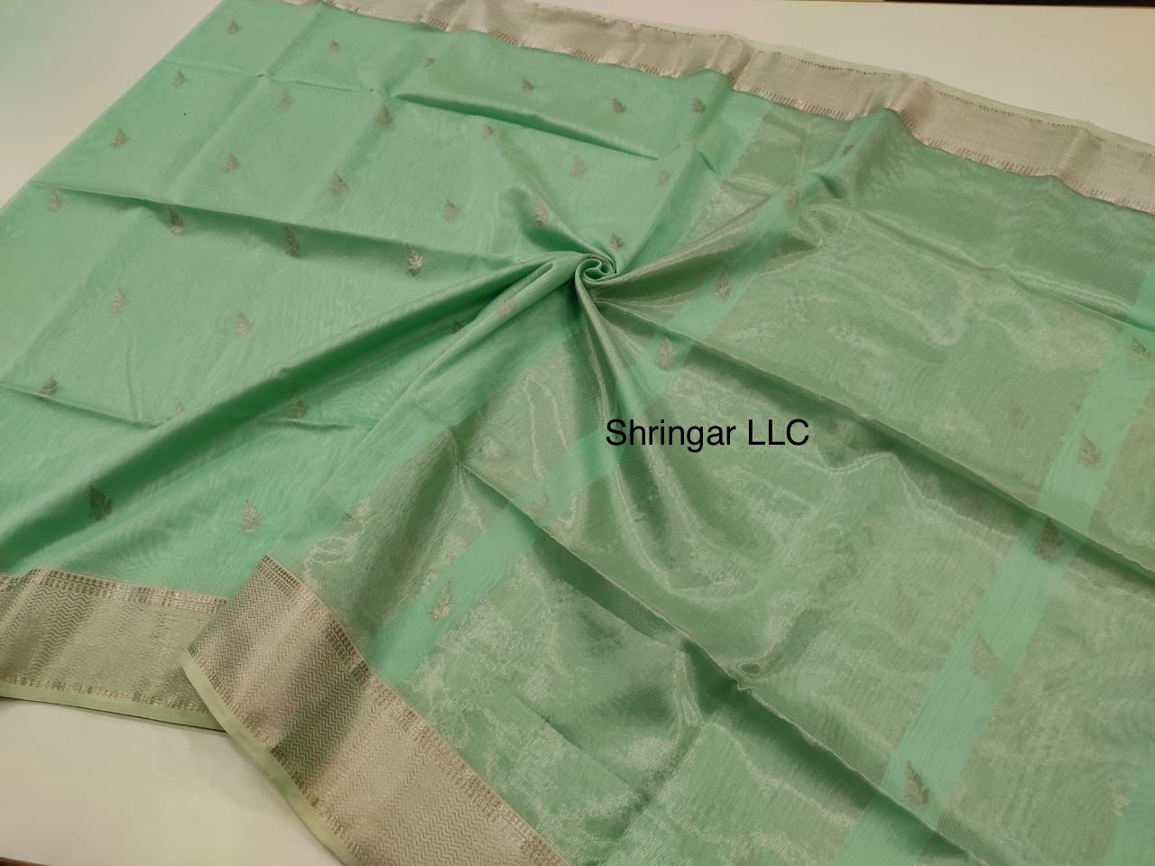 Handwoven Maheswari Silk Cotton Saree with Silver Zari butta, border and Pallu